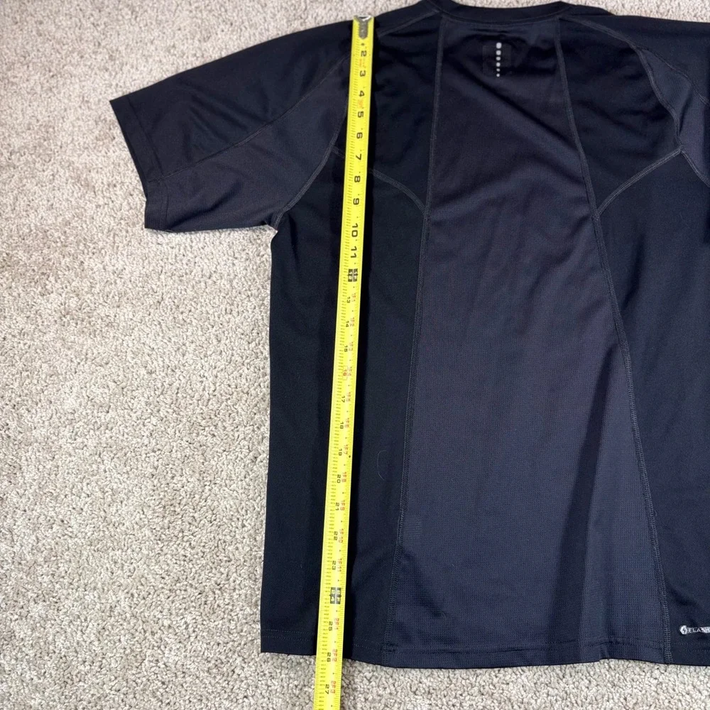 The North Face FlashDry T-Shirt Mens Medium Black Performance Athletic Tee